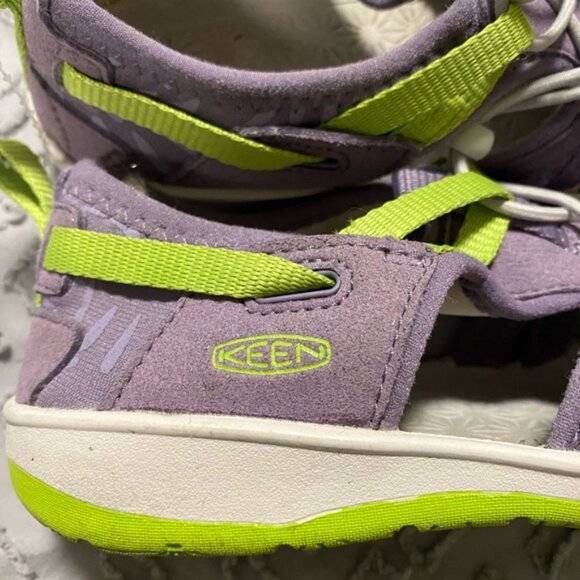 Keen Moxie Washable Sandals Size 2 - Picture 5 of 10